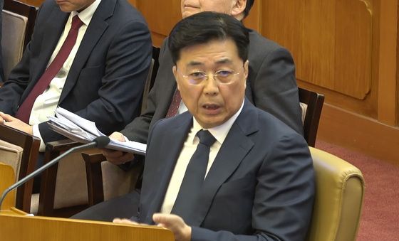 尹 대통령 탄핵심판 두 번째 증인 출석한 홍장원