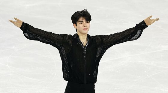 차준환, 연기 마친 피겨남신