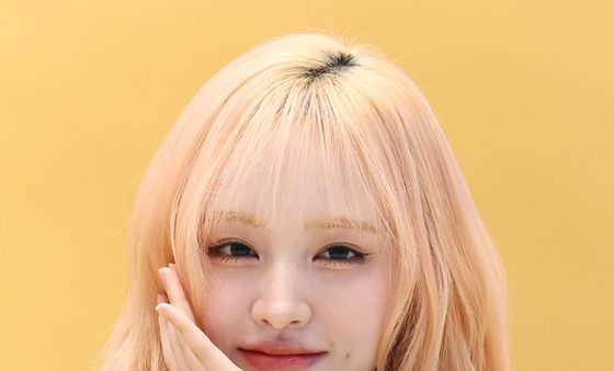 아이브 리즈, 매혹적인 눈빛