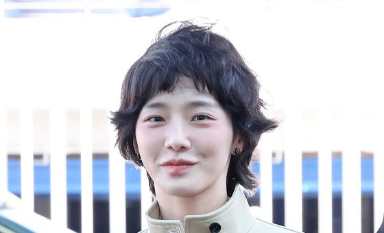 박규영, 심쿵 눈맞춤