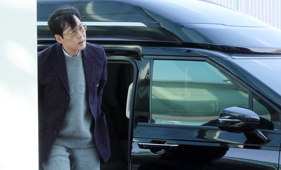 이정재, 패션위크 떠나요