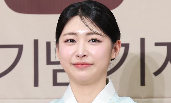 홍주연 아나, 고아한 자태