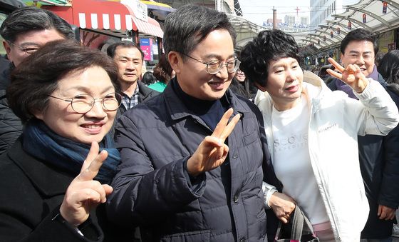 김동연 지사 부부, 대구시민과 '찰칵'