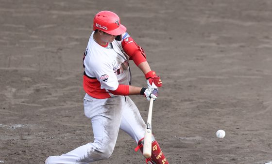 타격하는 변우혁