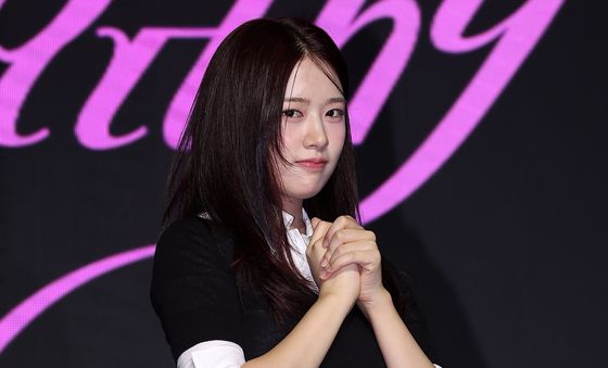 아이브 안유진, 이번 앨범 기대해주세요!