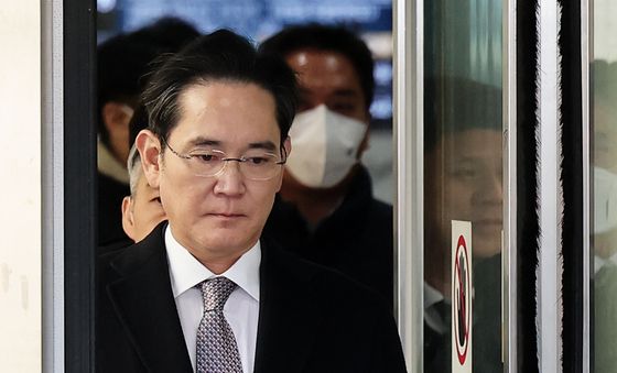 사법리스크 마침표 찍은 이재용 회장