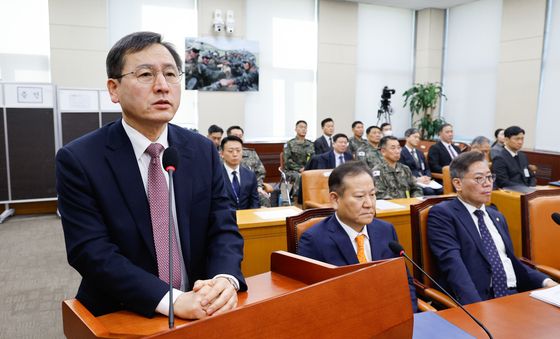 답변하는 인성환 안보실 2차장