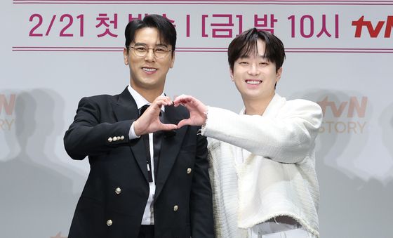 '잘생긴 트롯' 장민호·이찬원