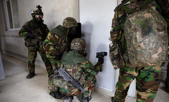 폭발물 설치 여부 확인 훈련