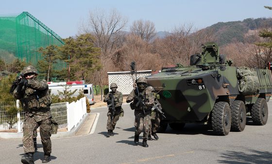 육군 강철부대 출동