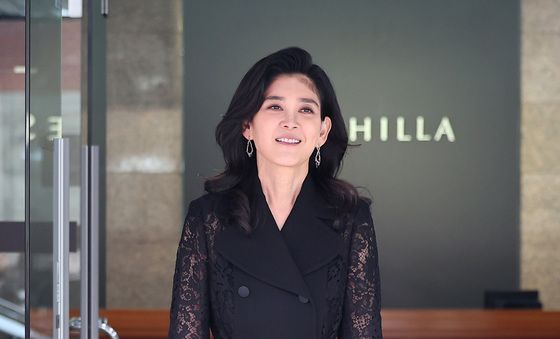 환하게 미소짓는 이부진 호텔신라 사장