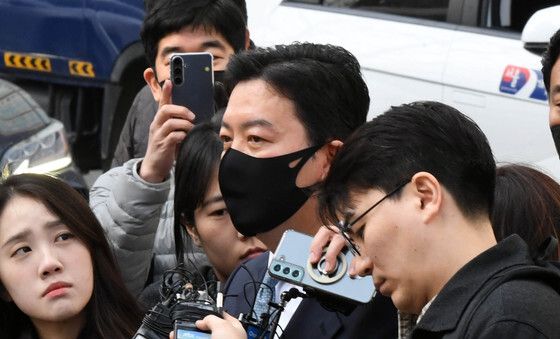 서부지법 향하는 김성훈 경호처 차장