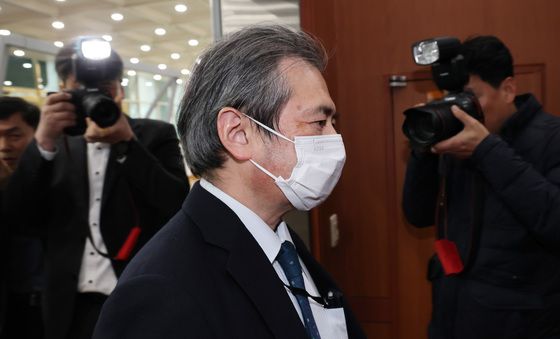 초치되는 미바에 다이스케 日 총괄공사