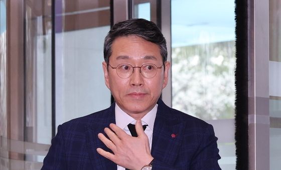 한종희 부회장 빈소 향하는 조주왕 LG전자 사장