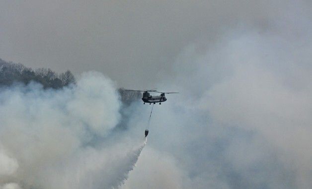 공군 '산불을 진압하라'