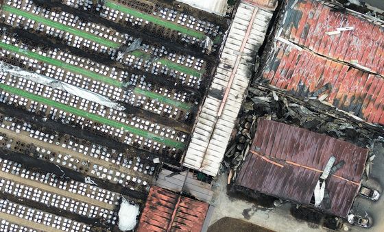 '전통 장류 생산업제' 전소, 피해액 100억 넘어