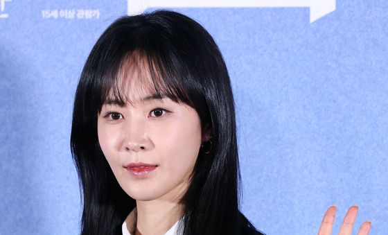 권유리, 예쁜 인사로 팬심 '침범