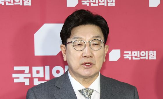 권성동 "내년도 의대정원 3058명 요구 타당"