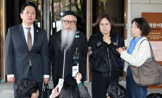 입장 발표하는 이예람 중사 유가족