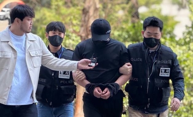 등굣길 초등생 2명 車에 태워 성추행 한 우즈벡인, 구속영장