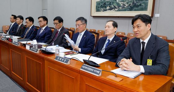 답변하는 박현수 서울청장 직무대리