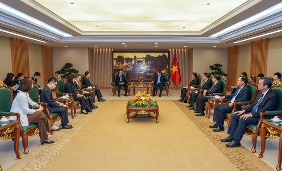 조태열 외교부 장관, 팜 밍 찡 베트남 총리 예방