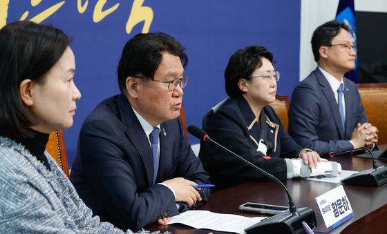 연석회의 발언하는 황운하 원내대표