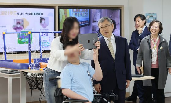 서울나래학교 방문한 정근식 교육감