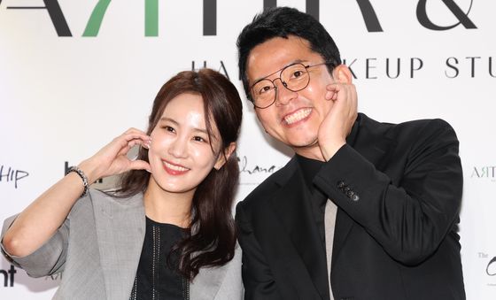 김준♥ 김지민, 7월 결혼 앞두고 동반 나들이