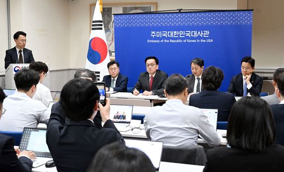 한·미 2+2 통상협의 합동브리핑 갖는 정부