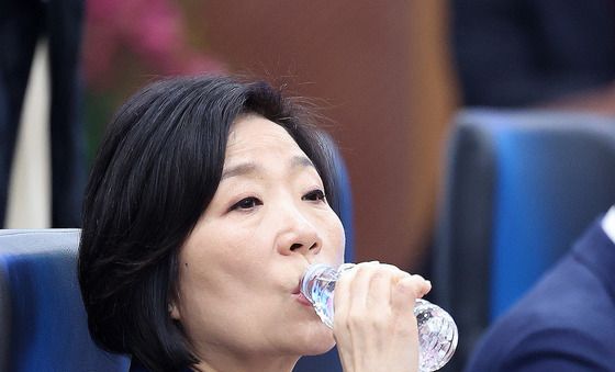 목타는 중기부 장관