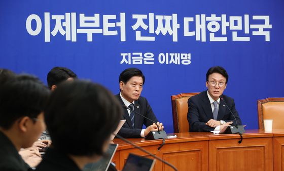 김민석 "한덕수, 사퇴 전 선거 지시했다면 형사처벌 대상…총리실 압색해야"