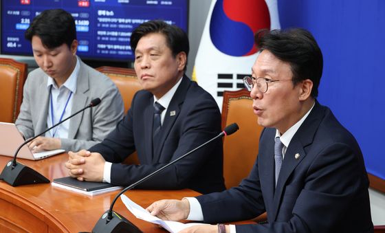 김민석 "한덕수, 사퇴 전 선거 지시했다면 형사처벌 대상"