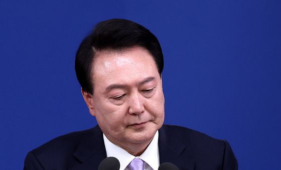 [탄핵인용]헌재, 8:0 전원 일치로 윤석열 '파면'