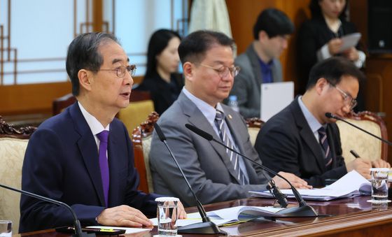 발언하는 한덕수 대통령 권한대행