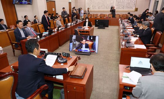 국회 법사위, 최상목 탄핵소추사건 조사결과보고서 채택의 건 상정