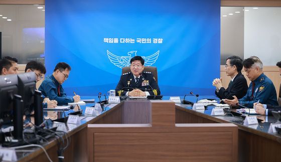 발언하는 이호영 경찰청장 직무대행