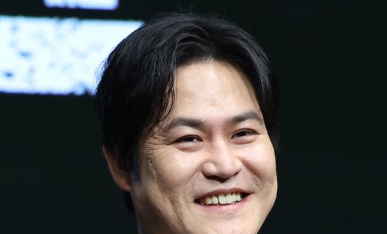 김성균, 포근한 미소