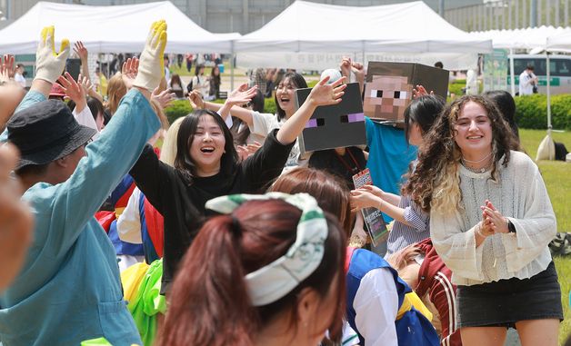 '우리가 이겼다!'