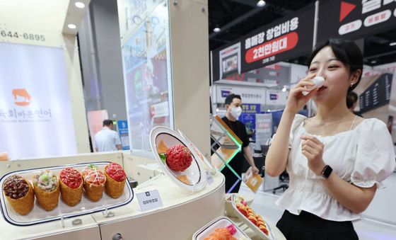 '시식도 하고 창업정보도 얻고'