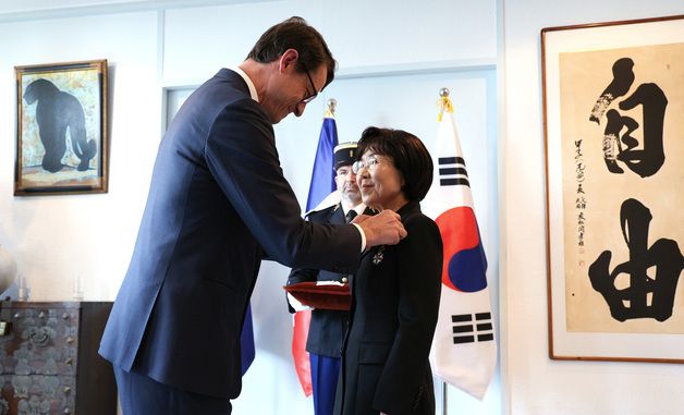 프랑스 최고 훈장 받는 최정화 이사장