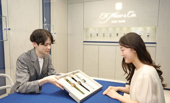 모저앤씨, 갤러리아에 국내 첫 단독 부티크 오픈