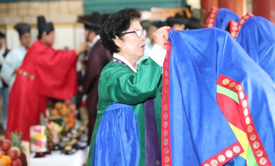 제주향교서 전통 성년례