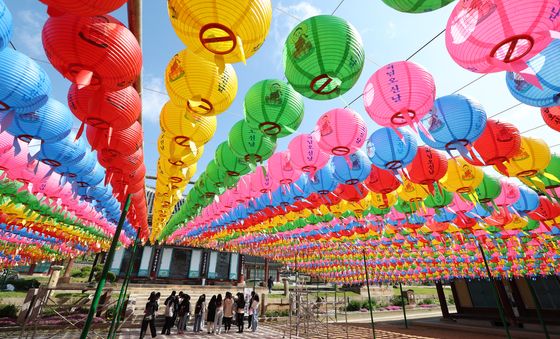 사흘 앞으로 다가온 부처님 오시 날