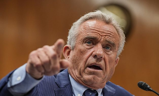 [포토] 상원 세출위원회에서 증언하는 케네디