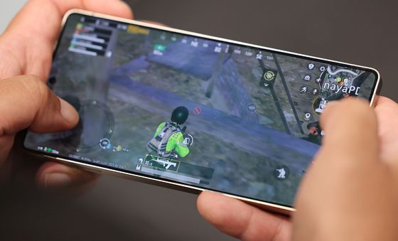 배그 모바일 7주년, 게임 즐기는 시민