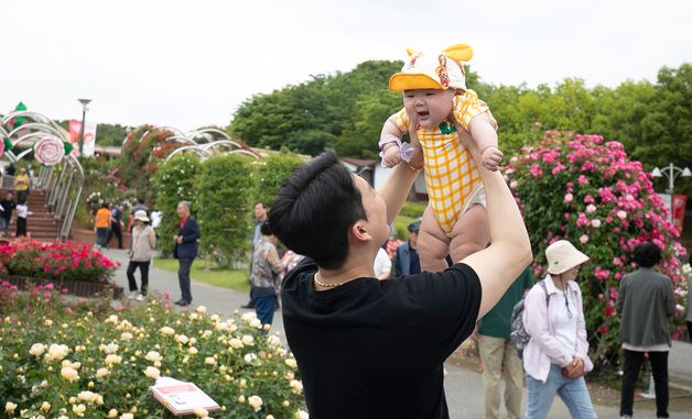 "아빠 신나요"