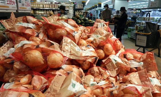 4월 생산자물가 하락세, 크게 내린 양파 값