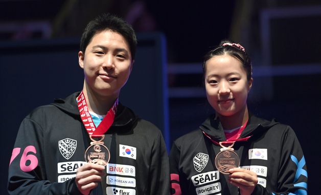 신유빈·임종훈, 혼합복식 동메달 획득