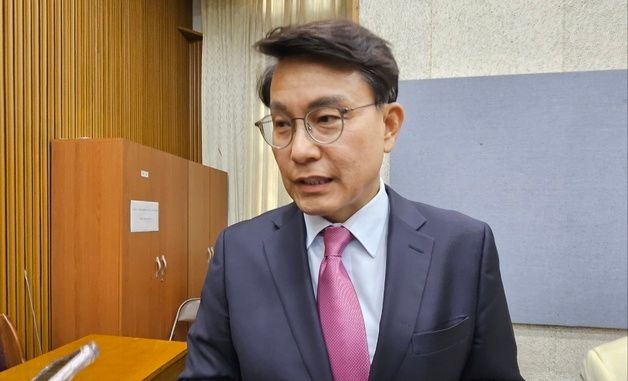 대구 찾은 '친윤' 윤상현